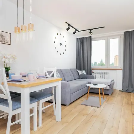 Szopy By Renters * Gdansk